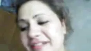 නත්තල් ගස දී මස්තබාල්දු පසු fungers උරා