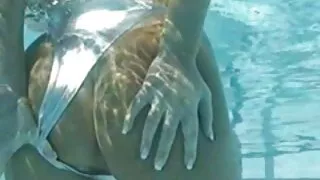 කළු මිනිහා සමග පස්ස දෙකක් Busty Blondes fuck