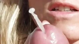 Busty burnet fucks ඇගේ පෙම්වතා ඇඳ